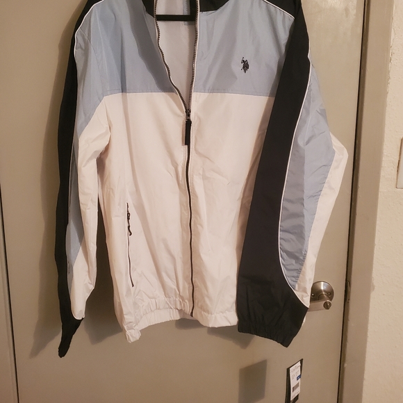 U.S. Polo Assn. Other - Men’s US Polo Assn It’s white, baby blue and navy blue.